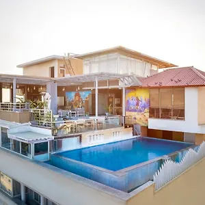 Hotel Sabrina,